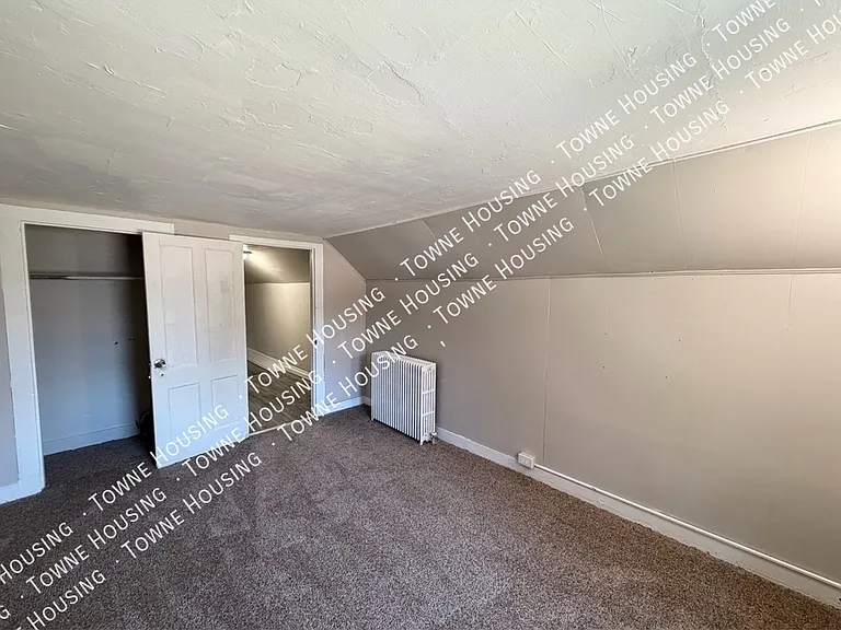 256 14th St #1 — Photo 11