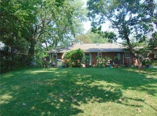 10511 W 70th St, Shawnee, KS 66203