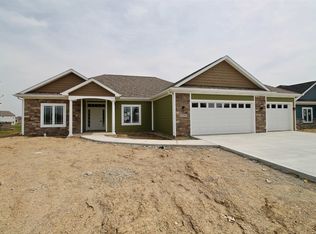 11397 Chandon Cv, Roanoke, IN 46783