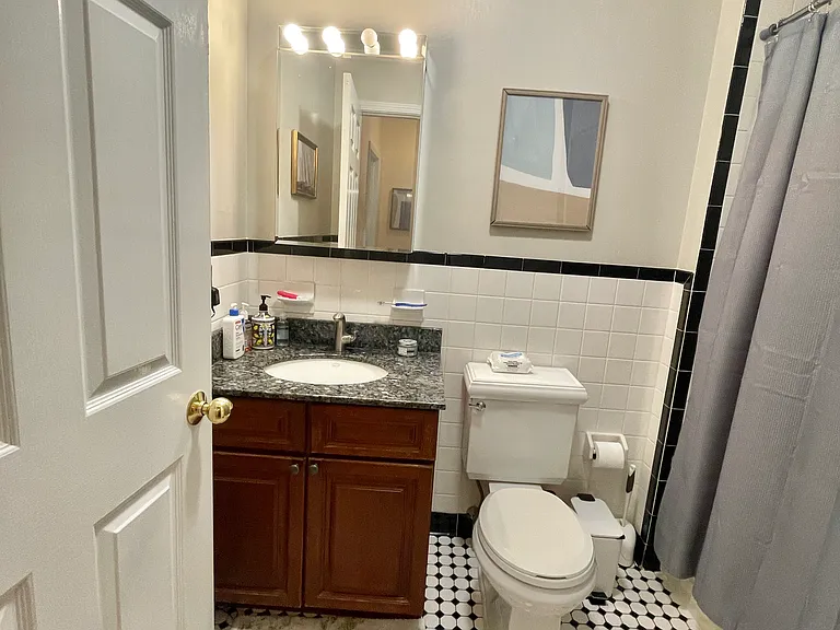 128 Warren St #1 — Photo 15