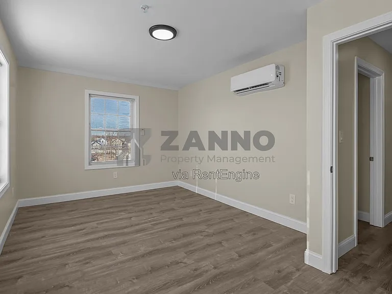 547 Chalkstone Ave #4 — Photo 10