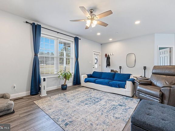 5th image of 44615 Reeder Sanders Ln