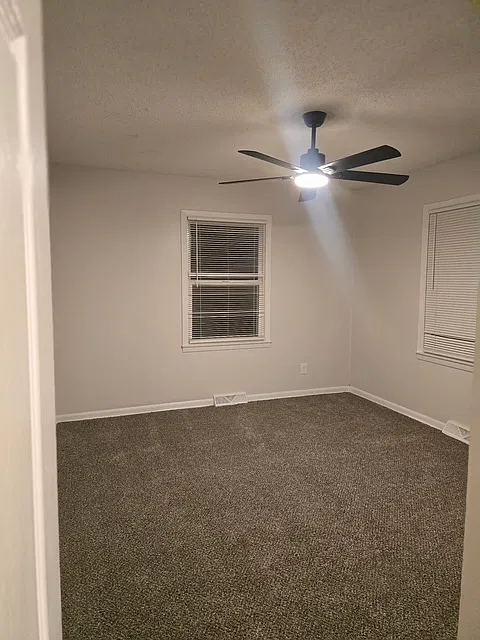 2 bed, 750 sqft, $1,350 — Photo 3