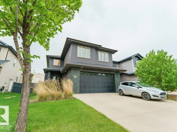 17347 11th Ave SW, Edmonton, AB T6W 1Z6