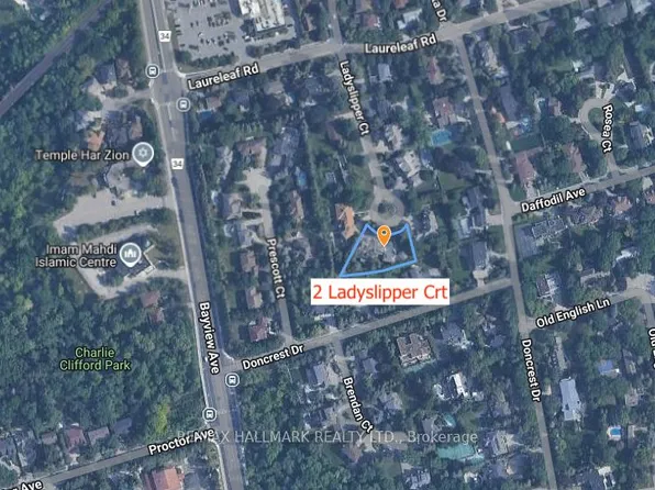 2 Ladyslipper Ct, Markham, ON L3T 2S4