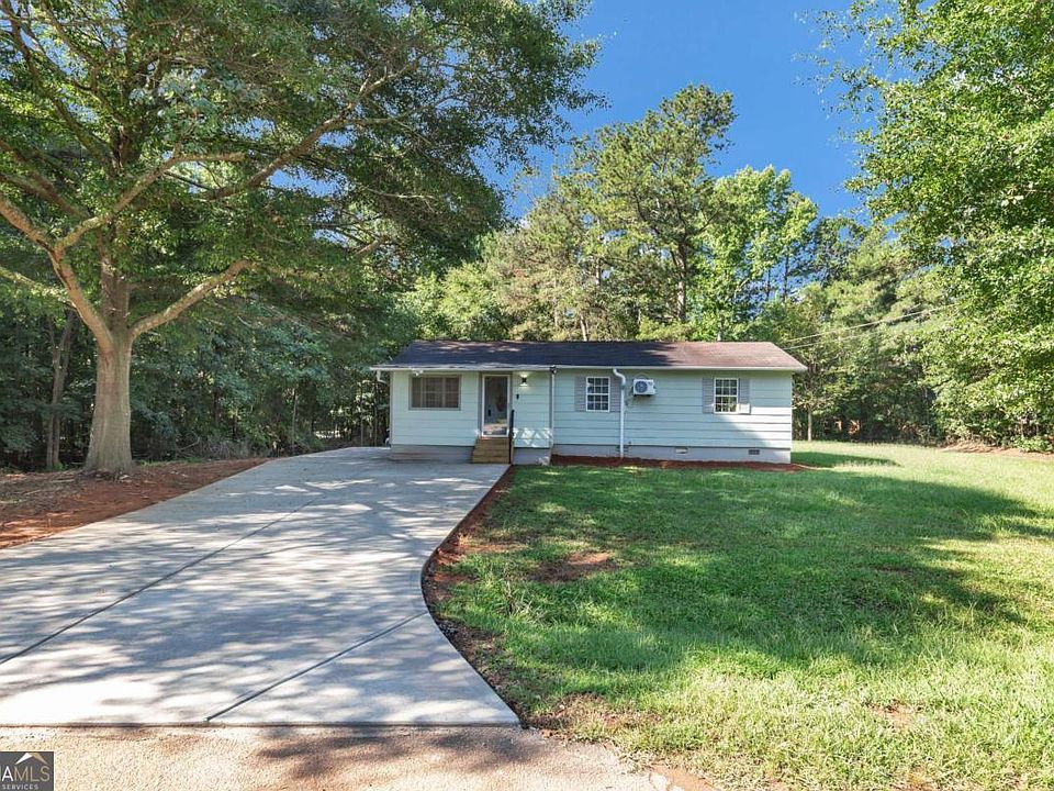 1st image of 65 Jackson Rd