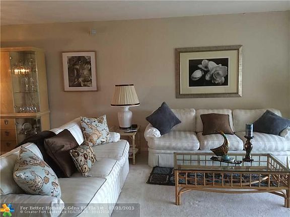 3rd image of 400 N Federal Hwy APT 415