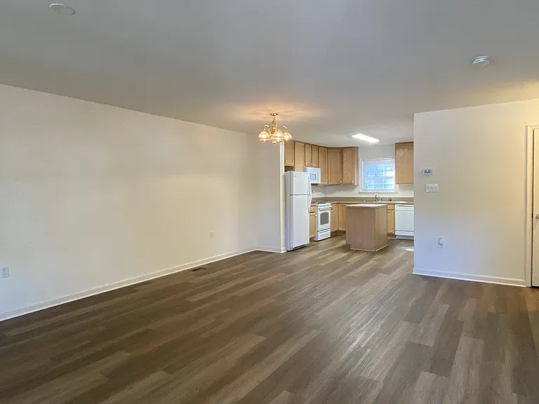 63 Mabel Ln — Photo 2