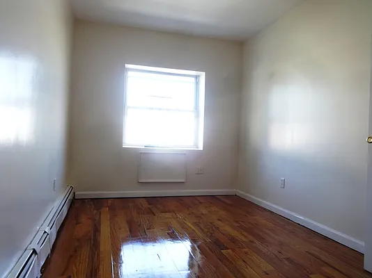 Rented by Blue Egg Realty Corp | media 16