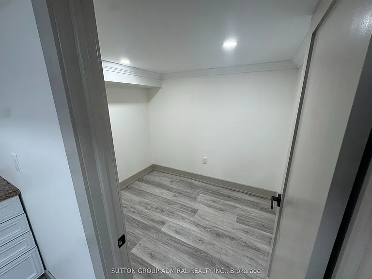 29 Wendelyn Dr #BASEMENT — Photo 10