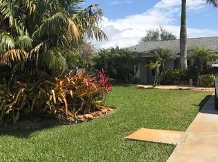 577 Diamond Ave NE, Palm Bay, FL 32907