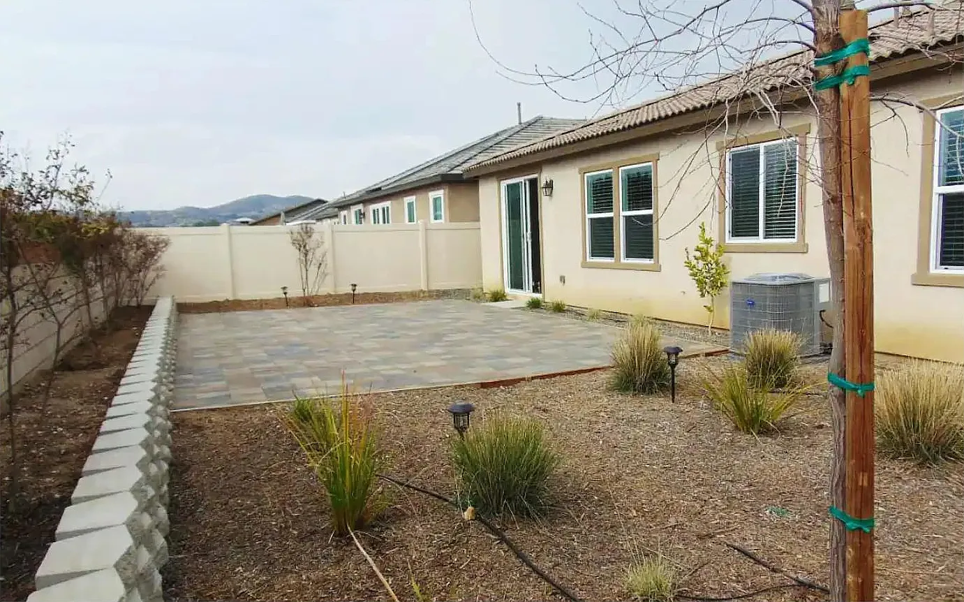 4 bed, 6098 sqft, $3,800 — Photo 4