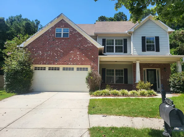5733 Leaf Ridge Ln, Buford, GA 30518