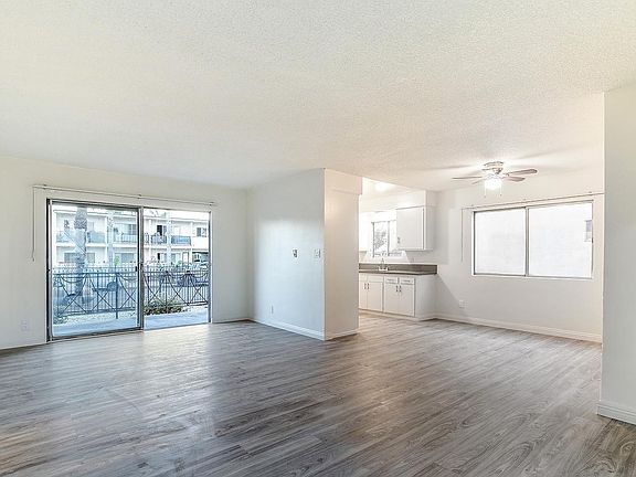 2nd image of 14677 Rayen St APT 3