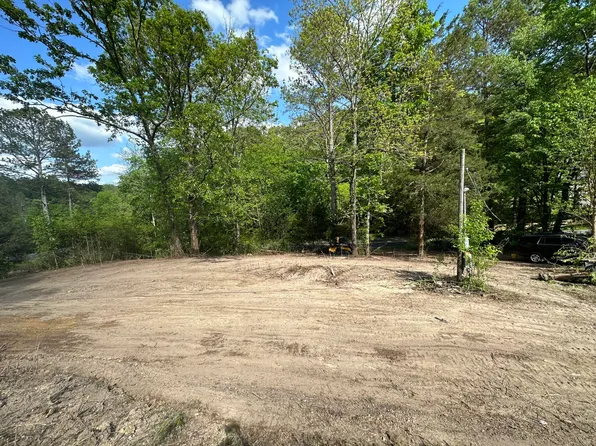 756 Bowman Rd, Ringgold, GA 30736