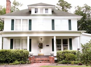 210 Raleigh Rd, Wallace, NC 28466