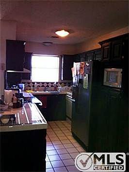 2nd image of 1015 Wootton Ave