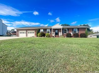 205 Harvest Rd, Roanoke Rapids, NC 27870