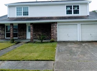 3817 Redbud Ln, Harvey, LA 70058