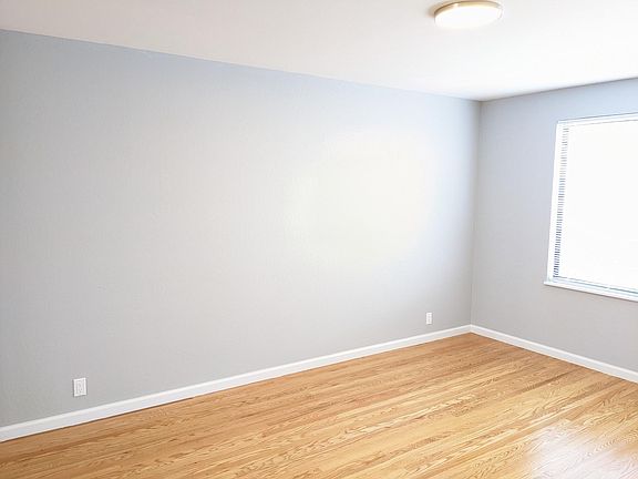 4th image of 312 Higate Dr
