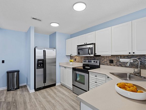 5th image of 6530 Crab Apple Dr #B