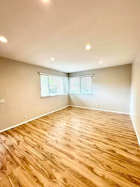 1 bed, $3,295 — Photo 3