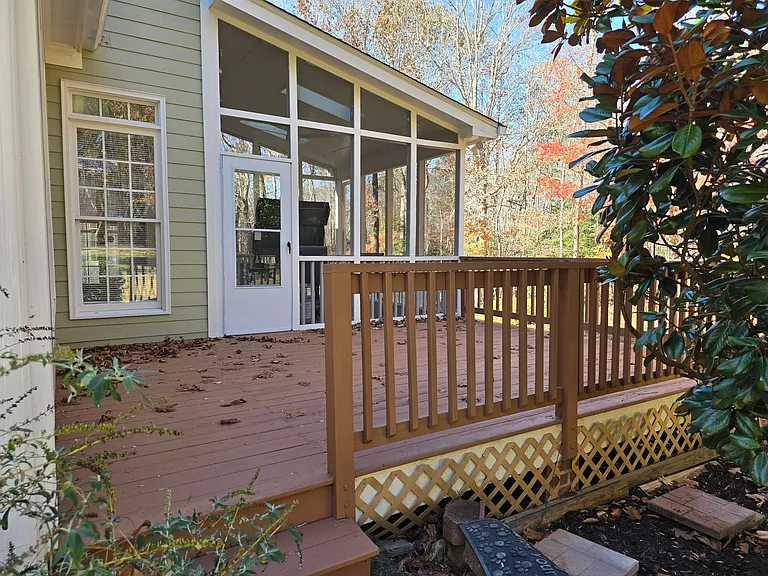 3653 Pleasants Ridge Dr — Photo 17