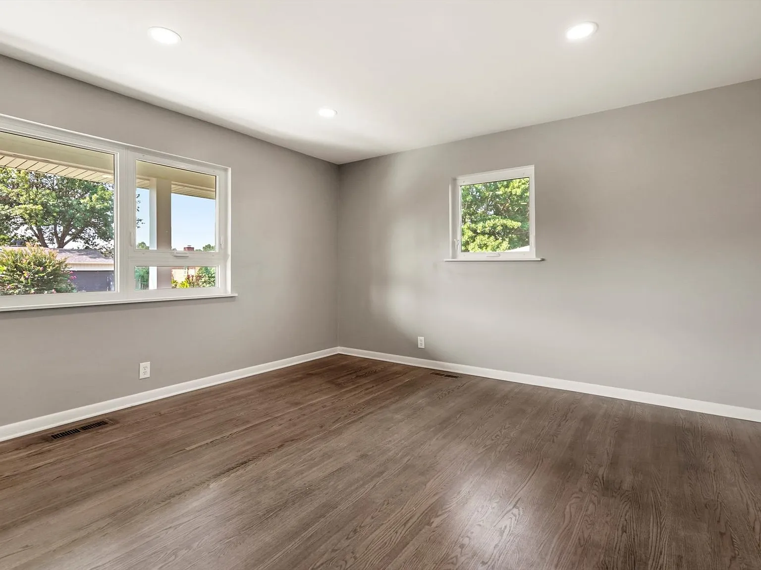 3 bed, 1720 sqft, $2,450 — Photo 4
