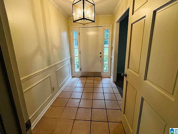 5th image of 161 Mission Dr