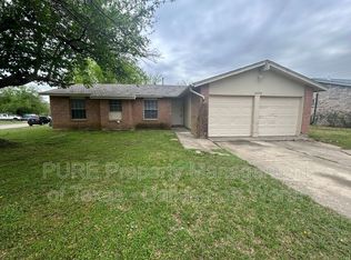 1404 Mesa Dr, Arlington, TX 76014