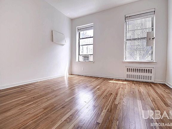 4th image of 12 Charles St APT 5A