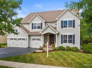 350 Comstock Dr, Elgin, IL 60124