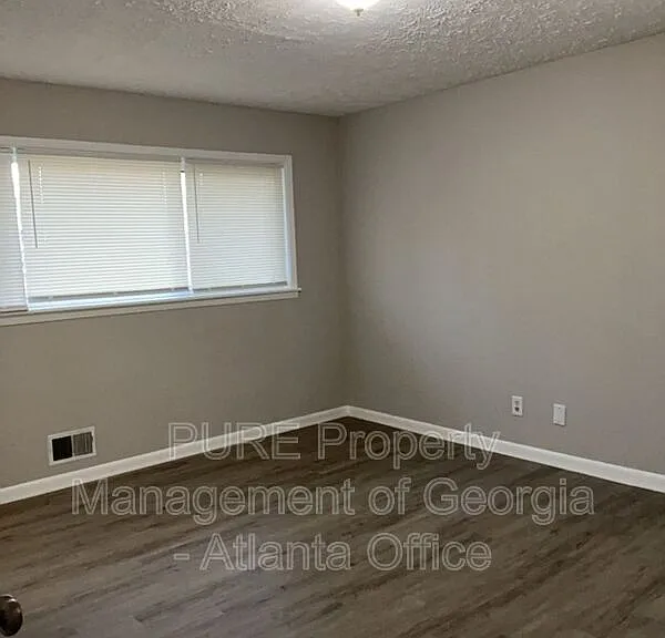 2190 Kennesaw Due West Rd NW — Photo 15