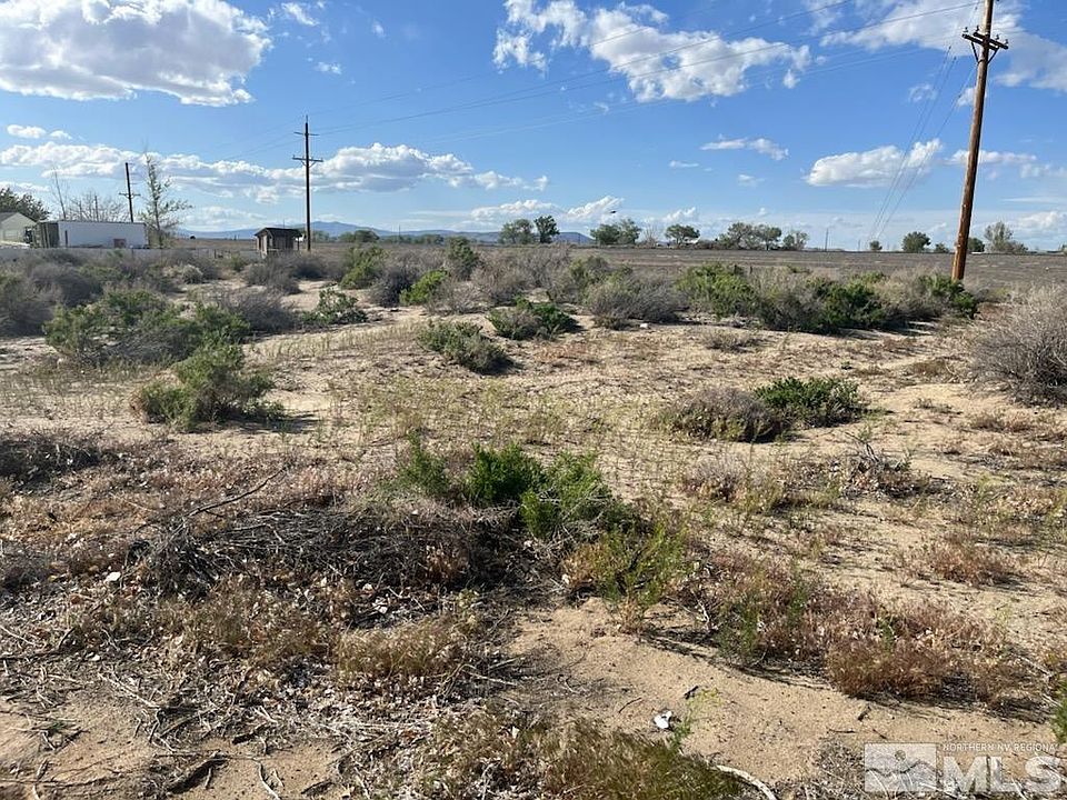 2nd image of 8780 Ara Ln