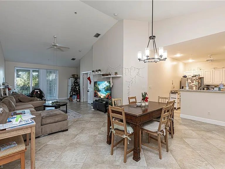 2120 Cay Lagoon Dr #222 — Photo 9