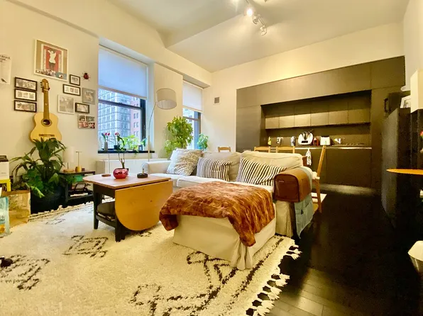 20 Pine St APT 919, New York, NY 10005