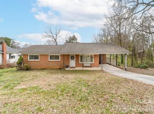 106 Blacksnake Rd, Stanley, NC 28164