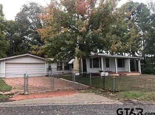 3819 Old Chandler Rd, Tyler, TX 75702