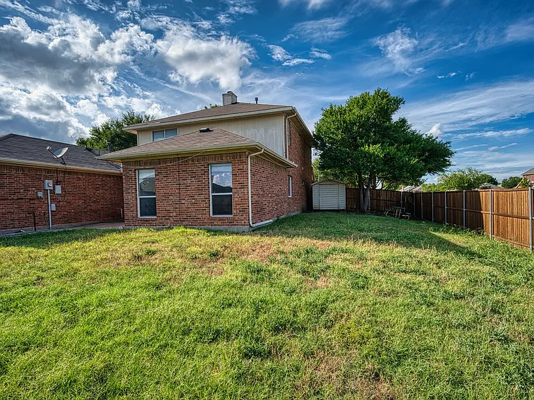 1532 Tanglewood Dr — Photo 43