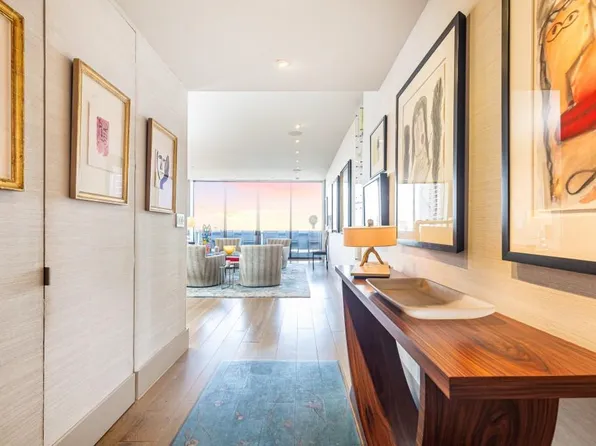 2575 Peachtree Rd NE APT 23D, Atlanta, GA 30305