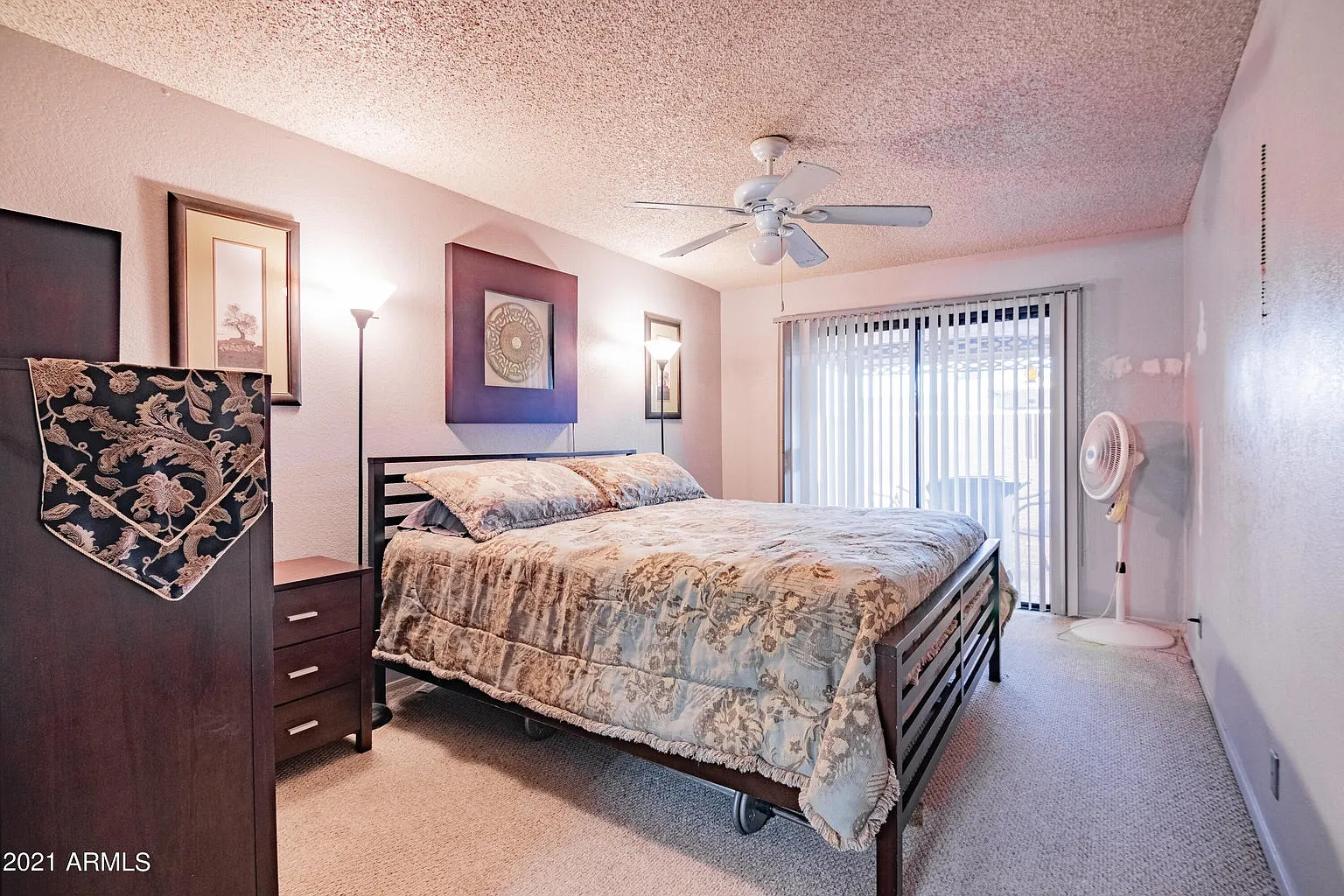 2 bed, 871 sqft, $1,699 — Photo 4