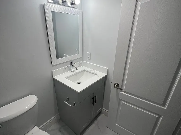 8 Evanwood Cres #BASEMENT — Photo 7
