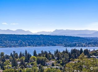 6816 50th Ave NE, Seattle, WA 98115