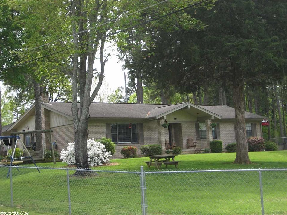1st image of 900 Hope Cir