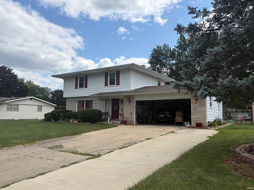 1st image of 24488 Elmhurst Dr