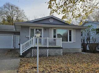 728 2nd St NW, Waseca, MN 56093