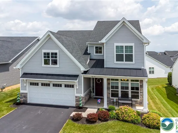 1815 Valley View Dr S, Allentown, PA 18104