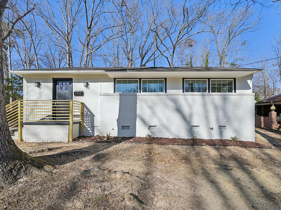 1st image of 2343 Derby Dr