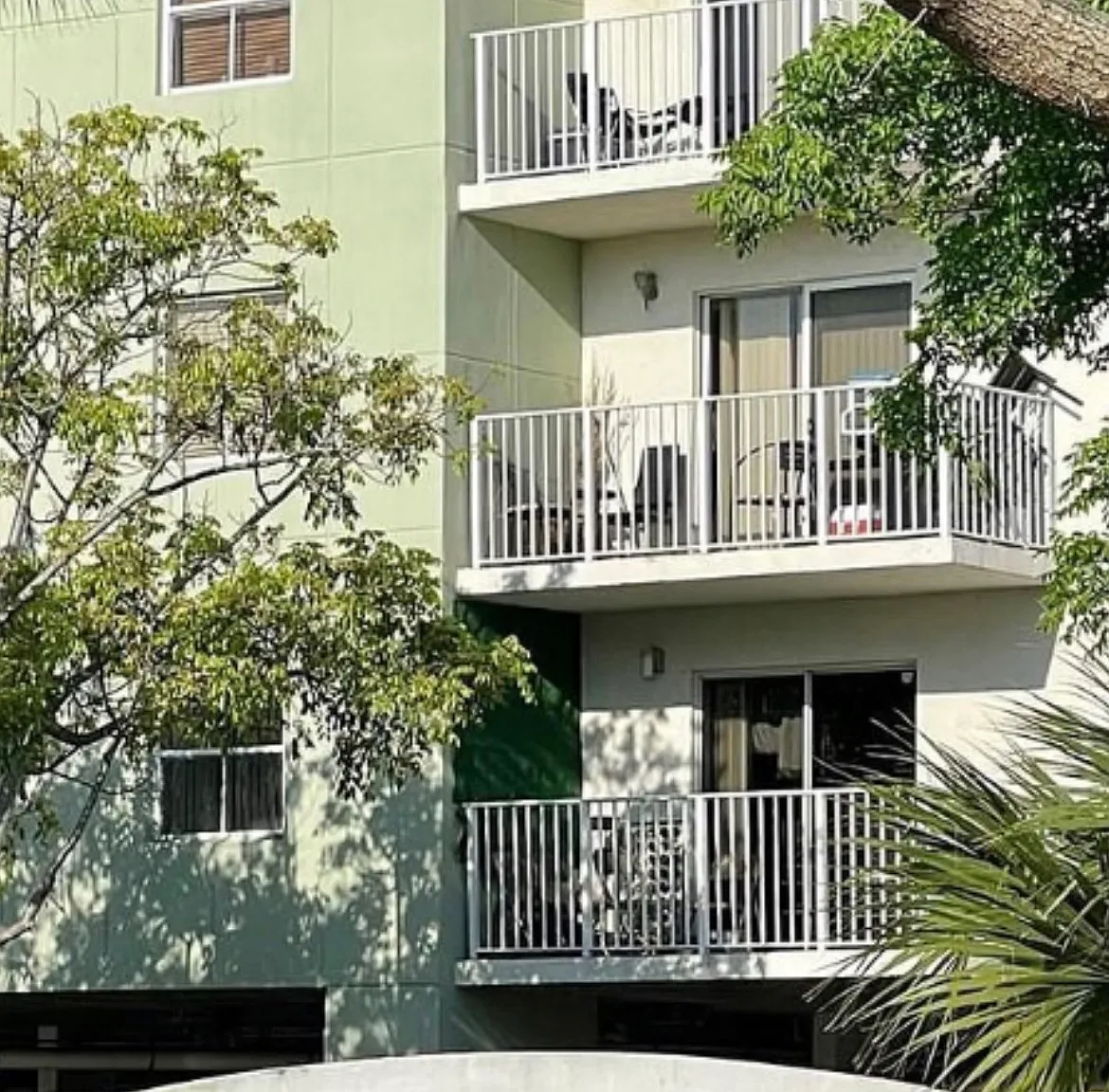 2 bed, 989 sqft, $2,450 — Photo 4