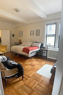 3rd image of 128 Fort Washington Ave APT 9G